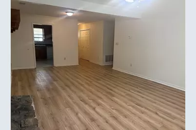 126 Oak Circle S, Stockbridge, GA 30281 - Photo 6