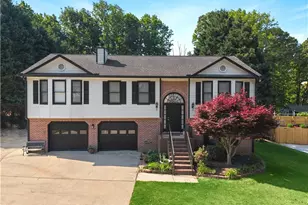 3737 Victoria Dr, Buford, GA 30519 - Photo 6