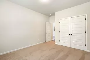 204 Villa Grande Dr, Locust Grove, GA 30248 - Photo 16