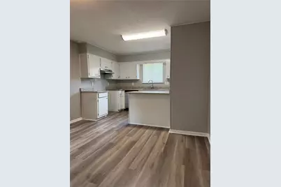 218 Ridge Trail, Riverdale, GA 30274 - Photo 8