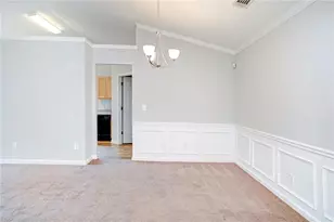 5502 Walnut Ln, Lithonia, GA 30038 - Photo 10
