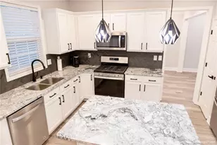 4644 Creekside Cove, Atlanta, GA 30349 - Photo 8