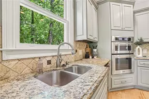 2766 Briarlake Rd NE, Atlanta, GA 30345 - Photo 14