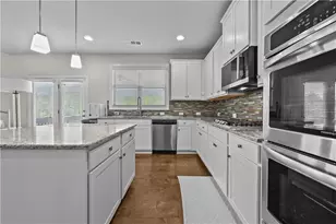 3998 Golden Gate Wy, Buford, GA 30518 - Photo 16