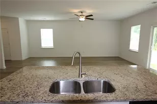 6015 Deer Run St, Union City, GA 30291 - Photo 26