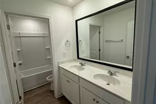 6015 Deer Run St, Union City, GA 30291 - Photo 16