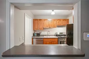 2762 Vinings Central Dr SE, Atlanta, GA 30339 - Photo 4