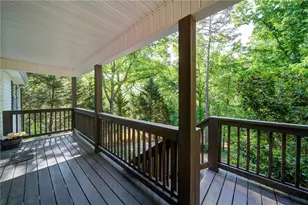 6020 Lakeside Ct, Gainesville, GA 30506 - Photo 2