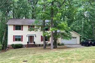 1153 Wind Hill Ln SW, Marietta, GA 30064 - Photo 1