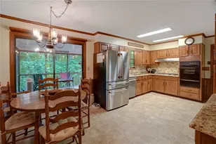1153 Wind Hill Ln SW, Marietta, GA 30064 - Photo 10