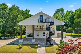 7832 A C Smith Rd, Cumming, GA 30028 - Photo 16