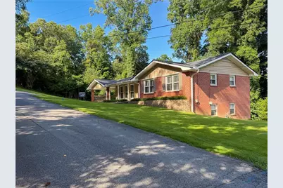 210 Greenwood Lane, Carrollton, GA 30117 - Photo 2