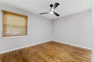 1063 Seville Dr, Clarkston, GA 30021 - Photo 16