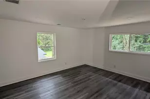 2803 Allegro Dr NW, Atlanta, GA 30318 - Photo 20