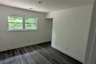 2803 Allegro Dr NW, Atlanta, GA 30318 - Photo 16