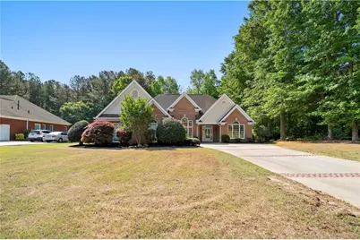 681 Templeton Drive, Loganville, GA 30052 - Photo 4