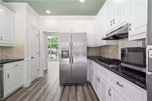 681 Templeton Dr, Loganville, GA 30052 - Photo 28
