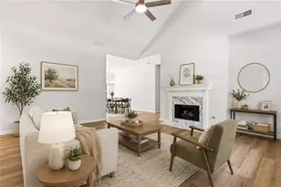 2786 Club Forest Dr, Conyers, GA 30013 - Photo 2