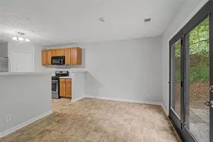 2927 Jim Owens Rd NW, Kennesaw, GA 30152 - Photo 12