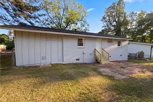 610 Melrose Dr, Forest Park, GA 30297 - Photo 18