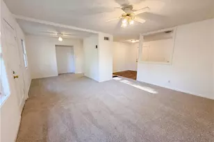 610 Melrose Dr, Forest Park, GA 30297 - Photo 6