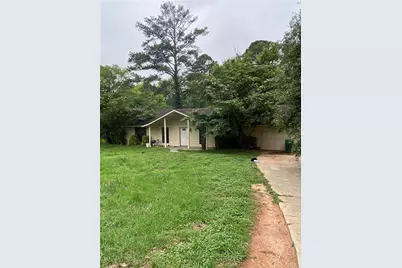 2023 Wellborn Road, Lithonia, GA 30058 - Photo 1