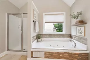 3769 Wood Holw Wy, Snellville, GA 30039 - Photo 8
