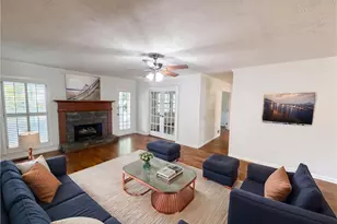 520 Fawn Ln, Loganville, GA 30052 - Photo 2
