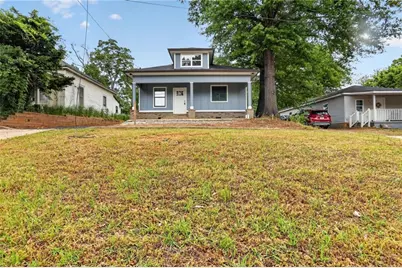 607 E Solomon Street, Griffin, GA 30223 - Photo 1