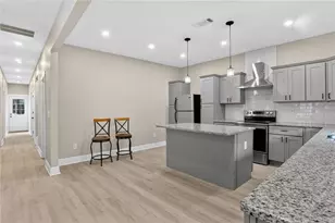 607 E Solomon St, Griffin, GA 30223 - Photo 6