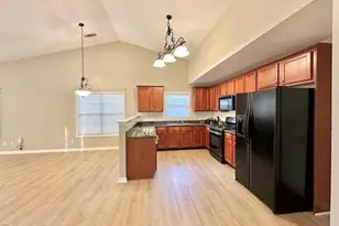 1080 Chandler Ridge Dr, Lawrenceville, GA 30045 - Photo 6