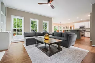 1011 Fairway Valley Dr, Woodstock, GA 30189 - Photo 12