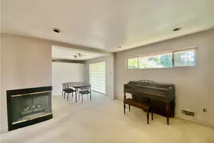 2700 The Fontainebleau SW, Atlanta, GA 30331 - Photo 2
