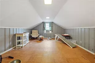 212 Oakridge Dr SE, Marietta, GA 30060 - Photo 16
