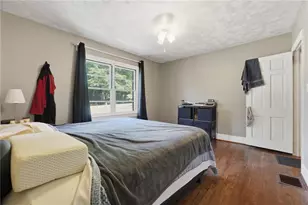 212 Oakridge Dr SE, Marietta, GA 30060 - Photo 10
