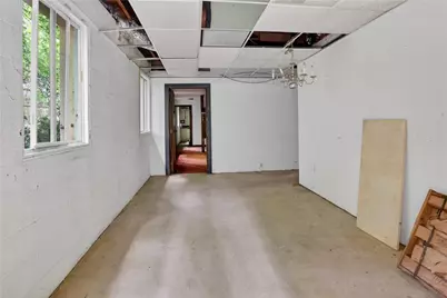 4015 McClatchey Circle NE, Atlanta, GA 30342 - Photo 30