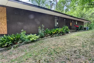 4015 McClatchey Cir NE, Atlanta, GA 30342 - Photo 4