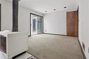 4015 McClatchey Cir NE, Atlanta, GA 30342 - Photo 12