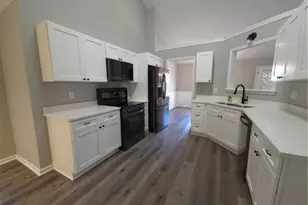 2355 Pemberton Point, Buford, GA 30519 - Photo 6