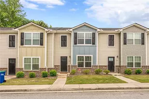 327 Ashigan St, Union City, GA 30291 - Photo 2