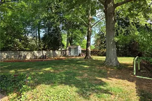 2076 Anderson Dr SE, Smyrna, GA 30080 - Photo 26