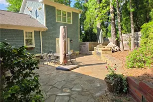 2076 Anderson Dr SE, Smyrna, GA 30080 - Photo 28
