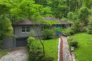 4445 Woodhaven Dr, Decatur, GA 30035 - Photo 2