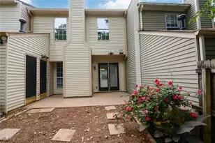 6229 Summit Trail, Peachtree Corners, GA 30092 - Photo 20