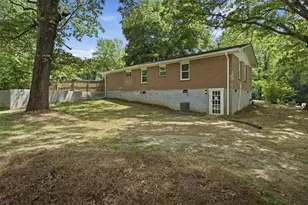 2522 Frost Dr SW, Marietta, GA 30008 - Photo 32