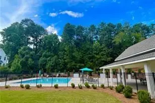 845 Green Sapling Trl, Suwanee, GA 30024 - Photo 18
