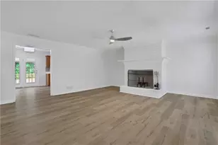 802 Cambridge Creek Dr SW, Conyers, GA 30094 - Photo 6