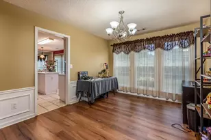 660 Glenbarrett Ct NE, Marietta, GA 30066 - Photo 8