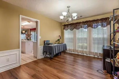 660 Glenbarrett Court NE, Marietta, GA 30066 - Photo 6