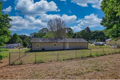 205 Lazy Hollow Ln, Covington, GA 30016 - Photo 38